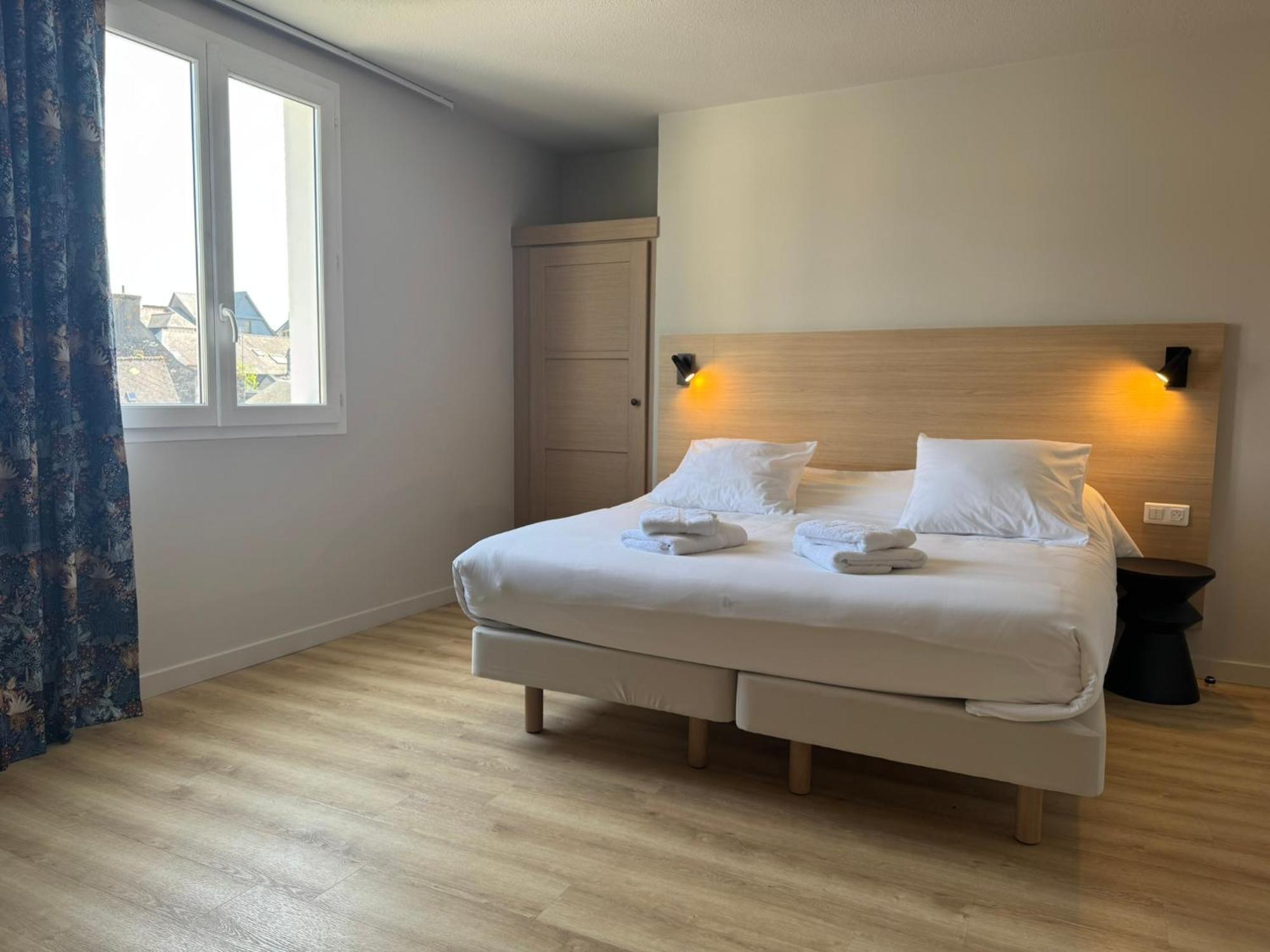 Karaez Hotel - Brithotel Carhaix Extérieur photo