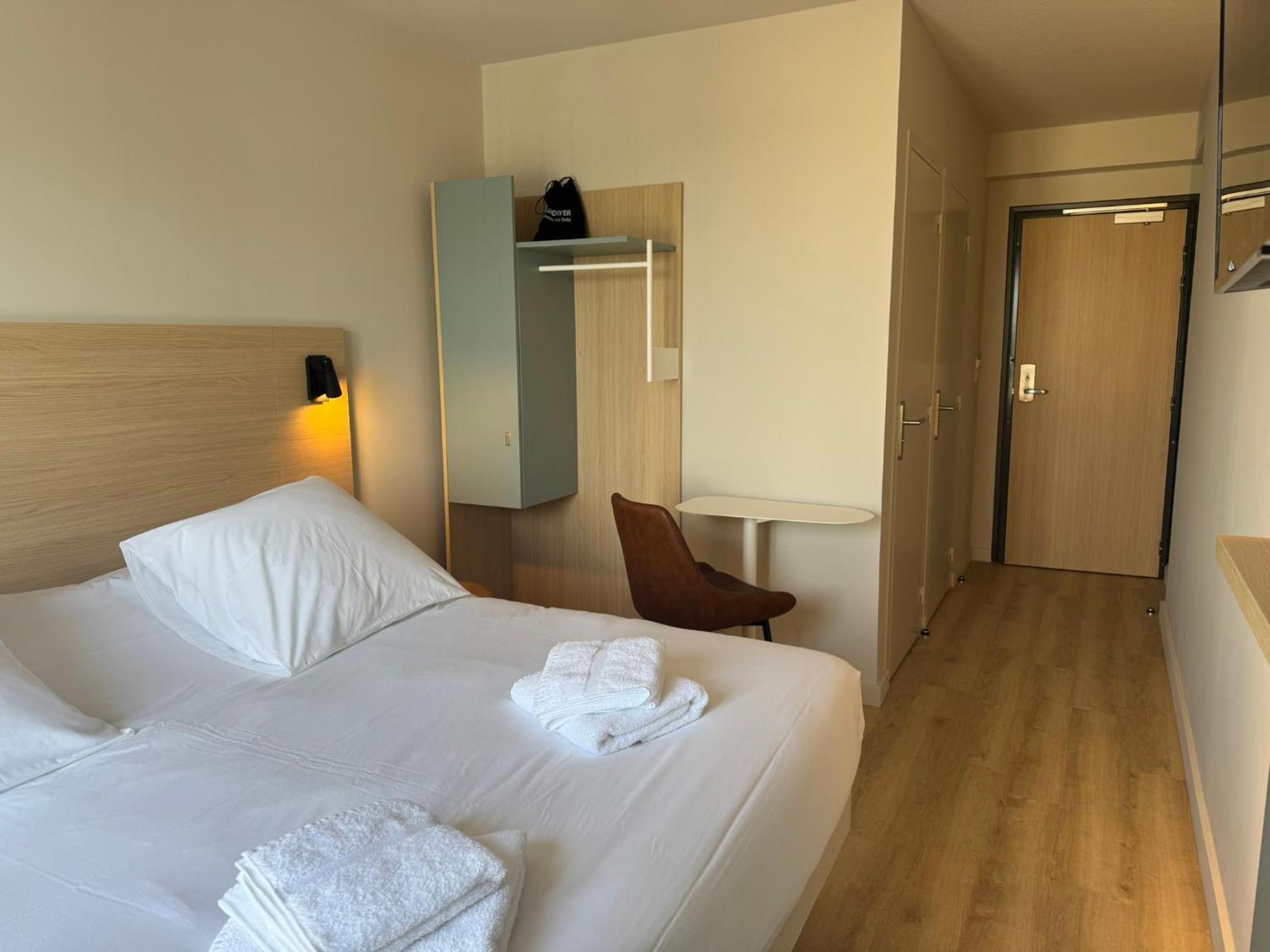 Karaez Hotel - Brithotel Carhaix Extérieur photo